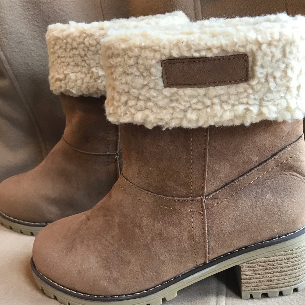 Boots with a 2.5” heel.